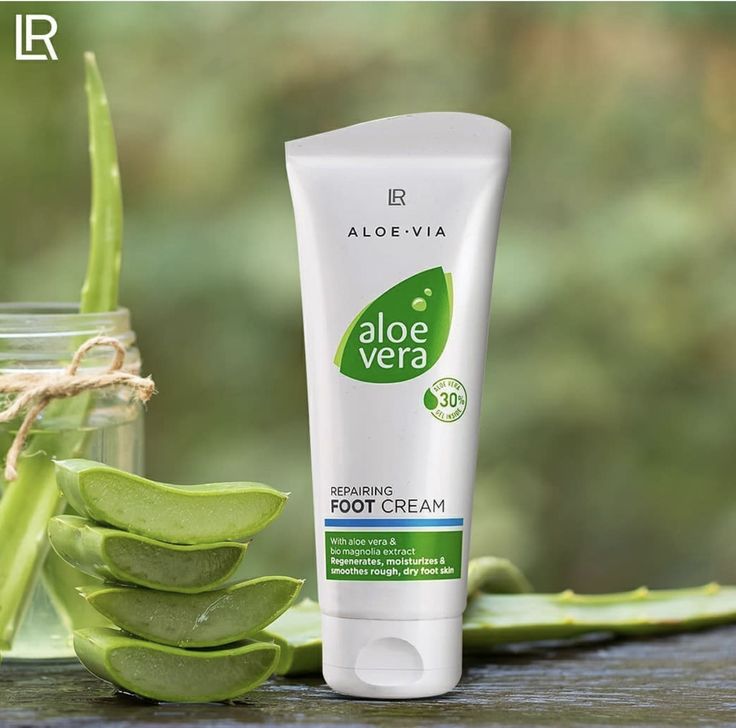 ALOE VERA REPAIRING FOOT CREAM